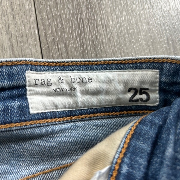 Rag & Bone Nina High-Rise Skinny Jean with Button Fly - Picture 4 of 5